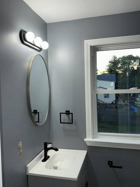 Apartment for rent at 6 Lawn St #2, Attleboro, MA 02703