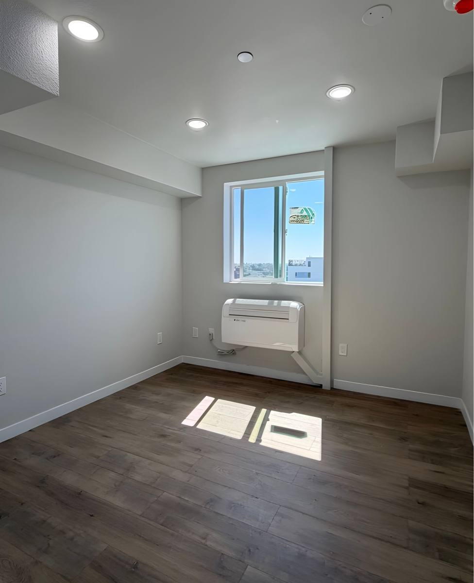Apartment for rent at 4186 Western Ave, Los Angeles, CA 90062