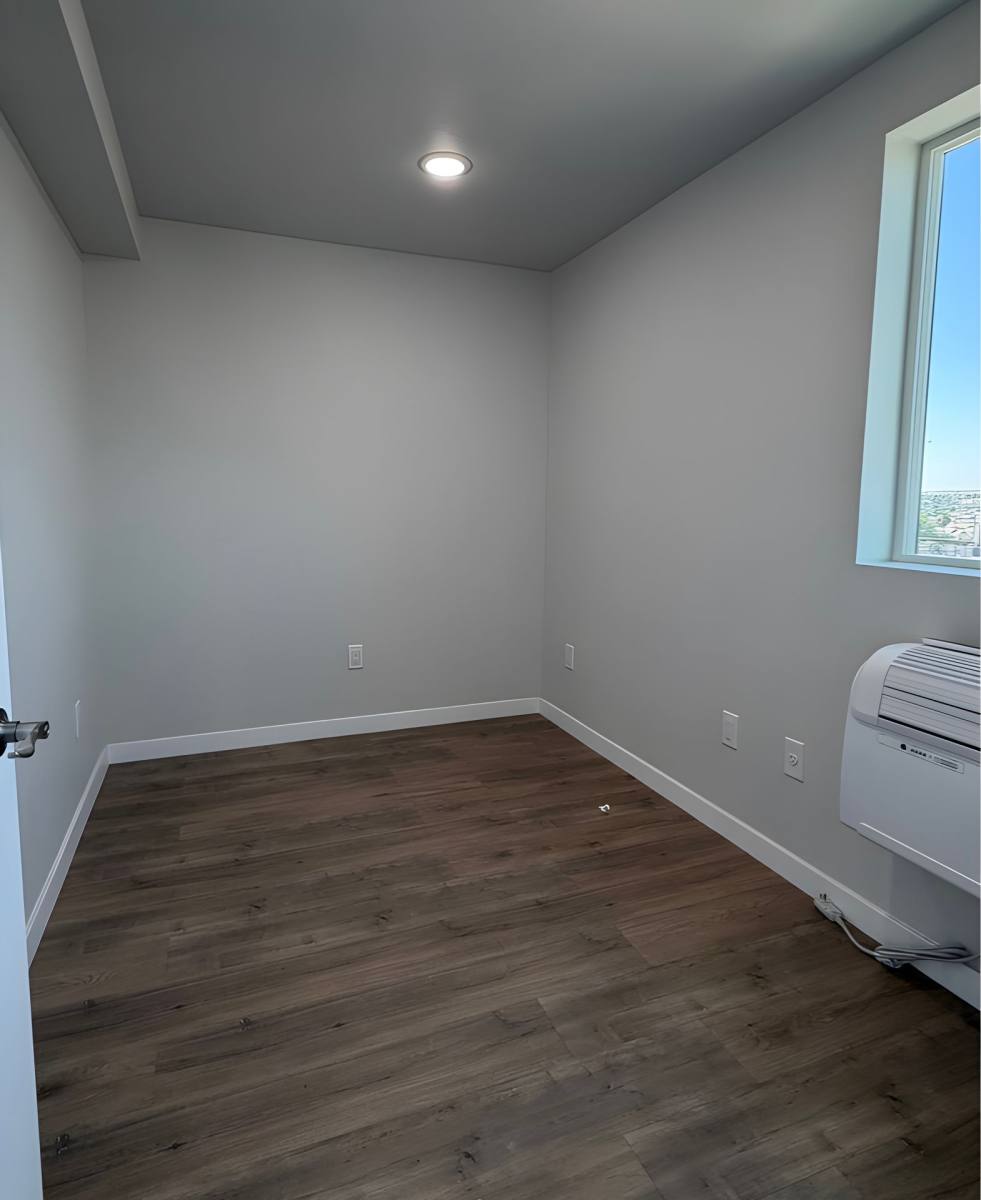Apartment for rent at 4186 Western Ave, Los Angeles, CA 90062