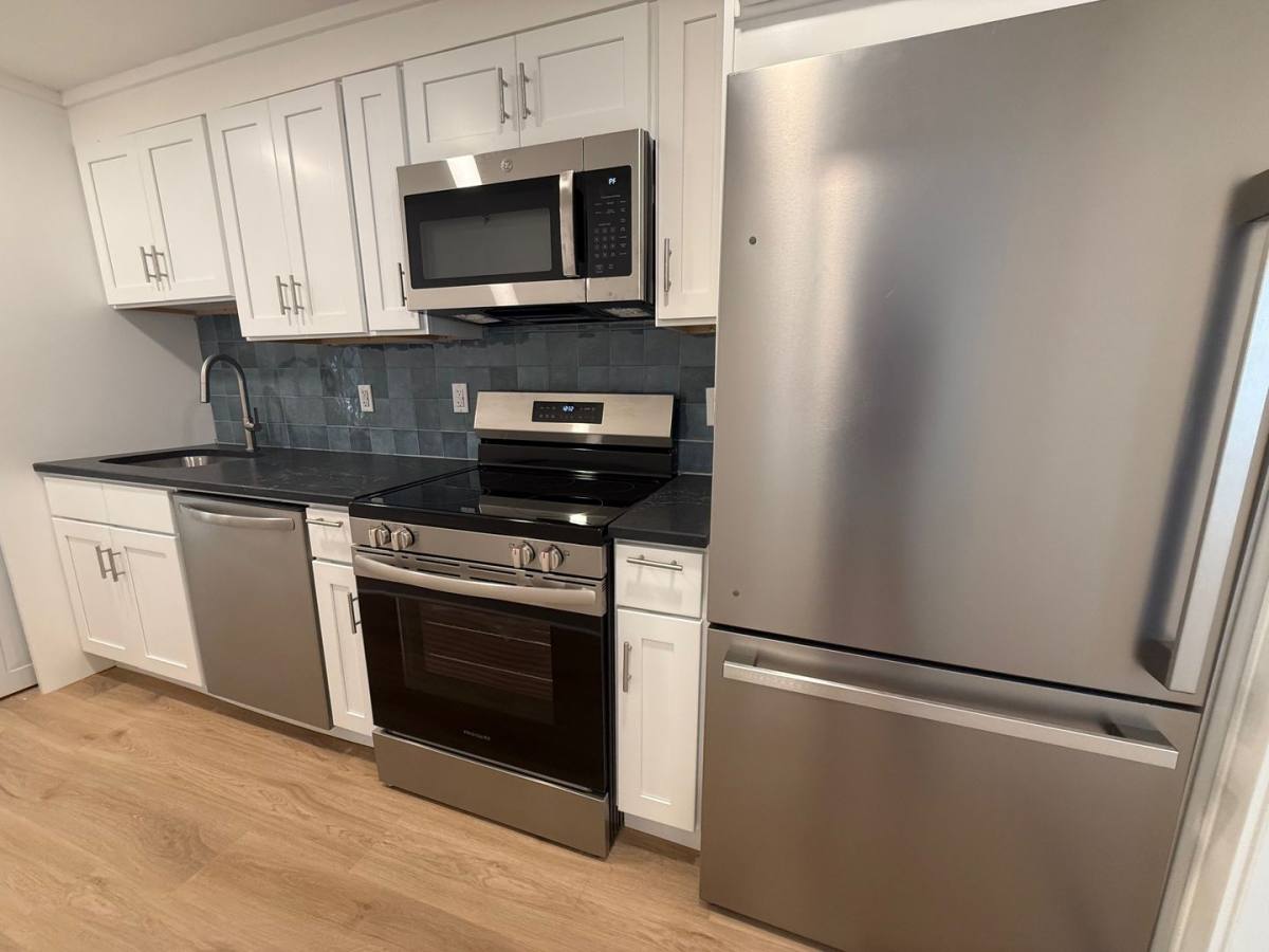 Apartment for rent at 137 Third St, Newburgh, NY 12550