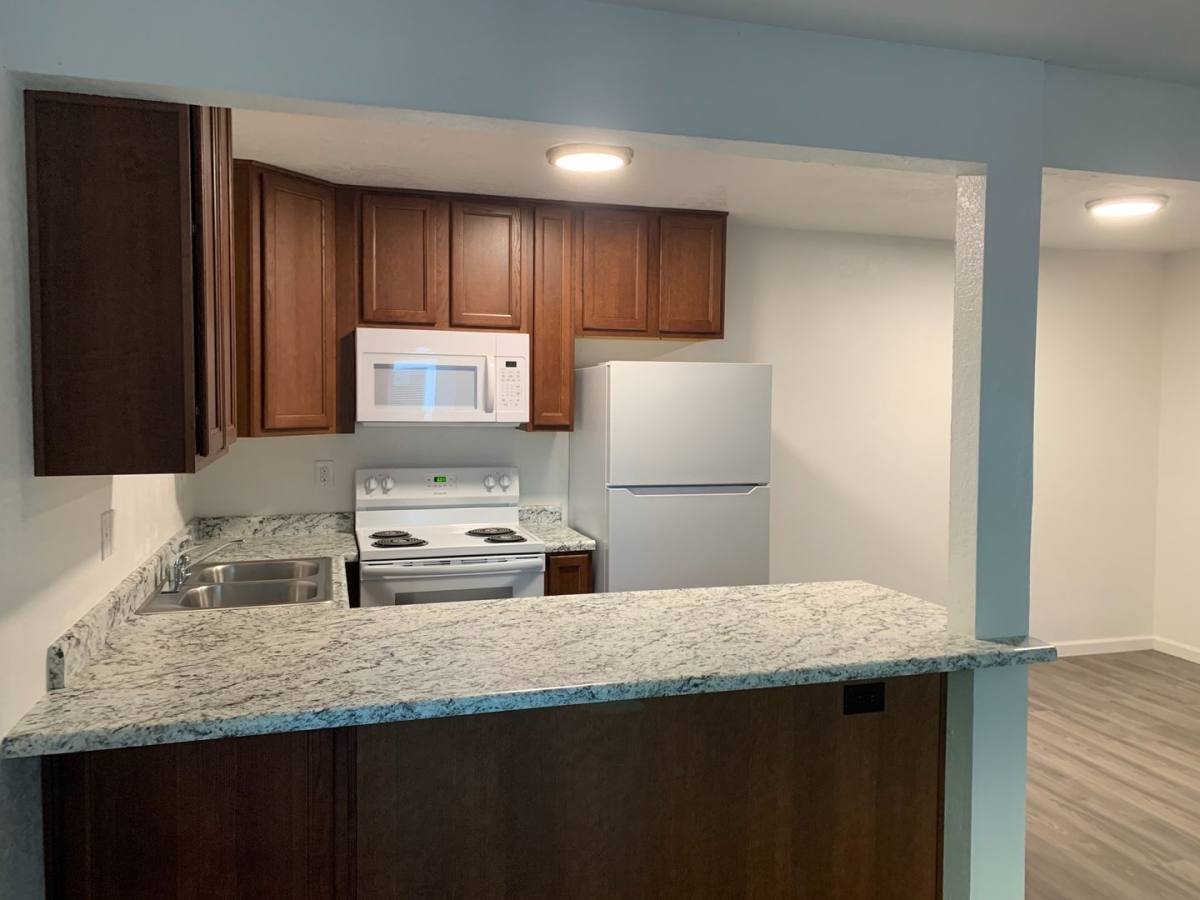 Apartment for rent at 745 Lakeside, Red Bluff, CA 96080