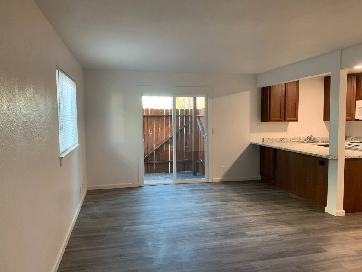 Apartment for rent at 745 Lakeside, Red Bluff, CA 96080