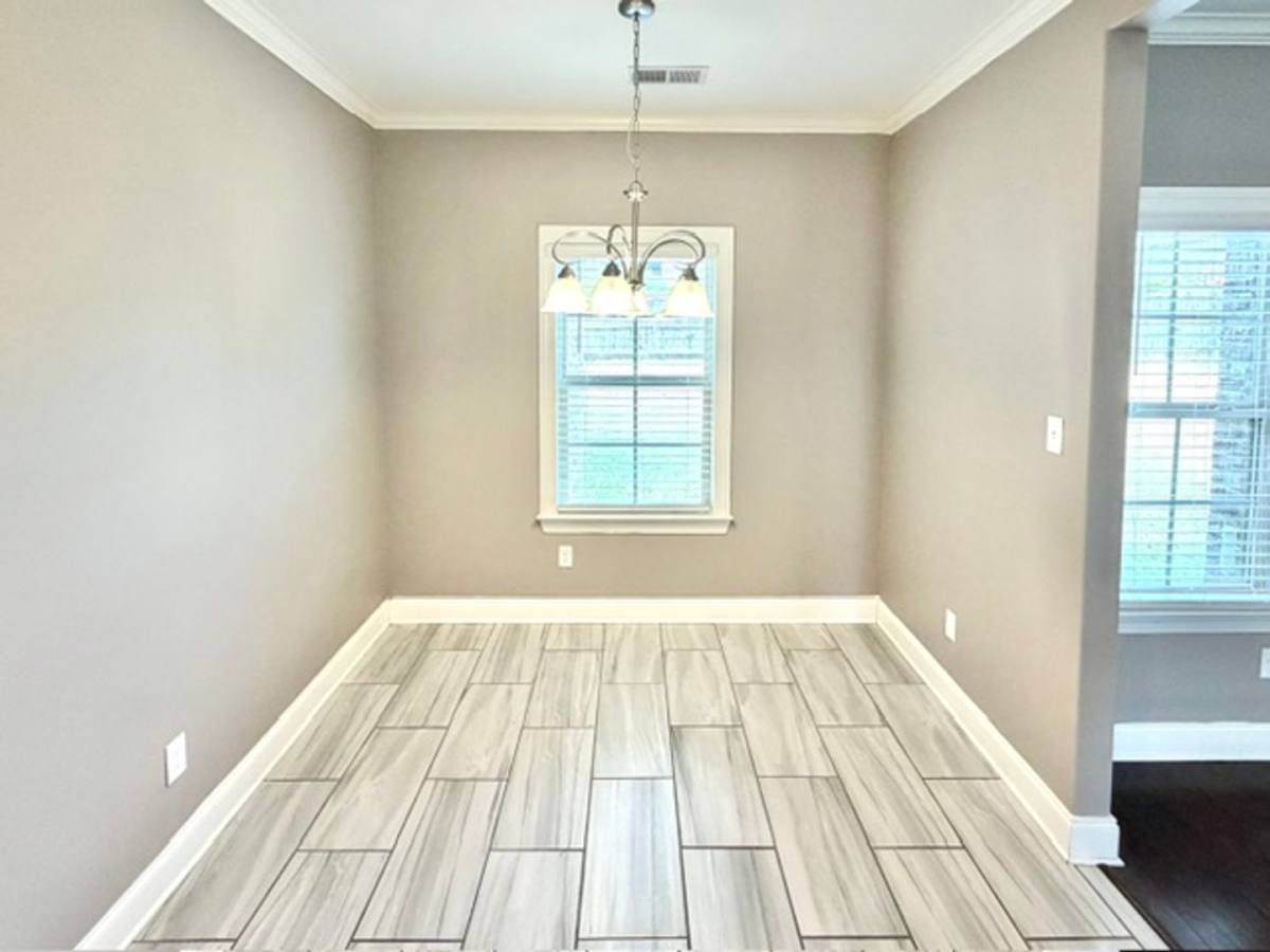 Apartment for rent at 100 Birkdale Dr, Oakland, TN 38060