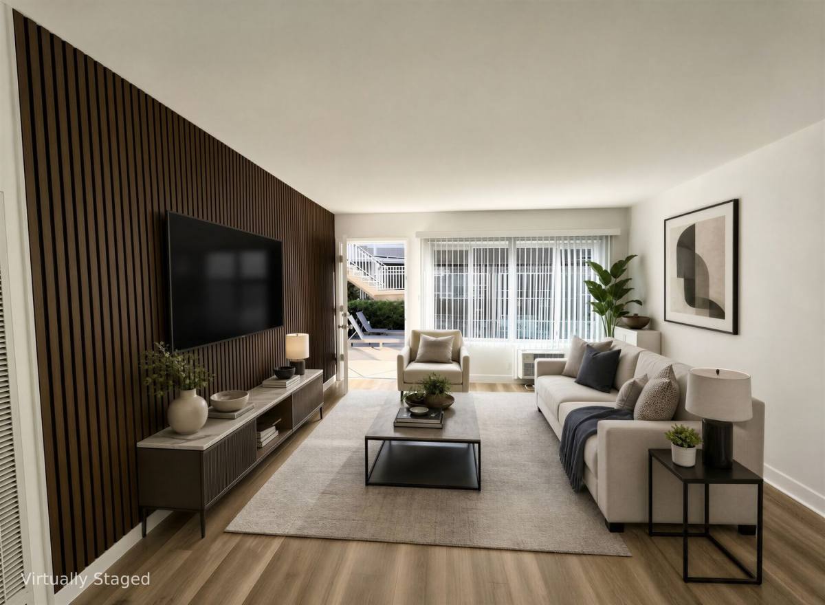 Apartment for rent at 4462 Murietta Ave, Sherman Oaks, CA 91423