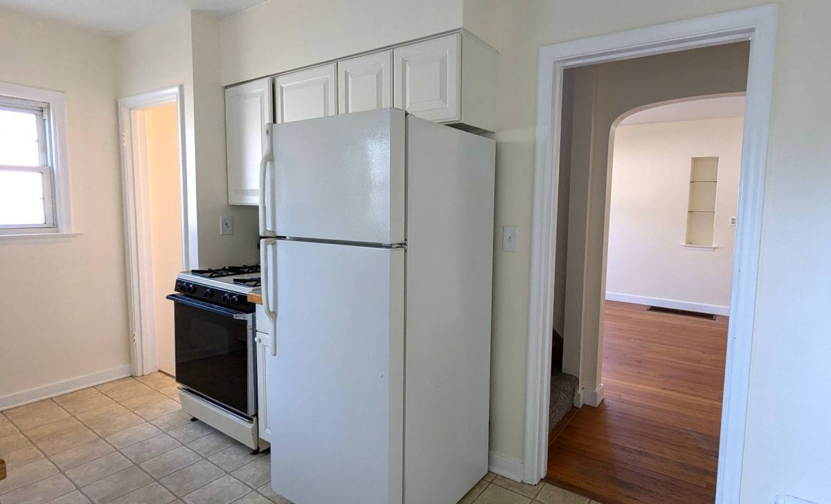 House for rent at 1383 Montague Ave, Muskegon, MI 49442