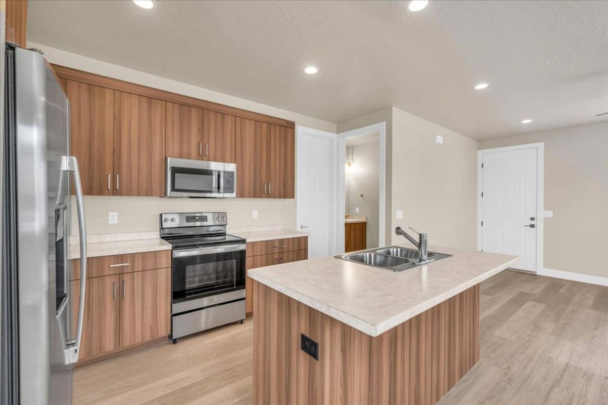 Townhouse for rent at 850 E 600 S #13, St. George, UT 84770