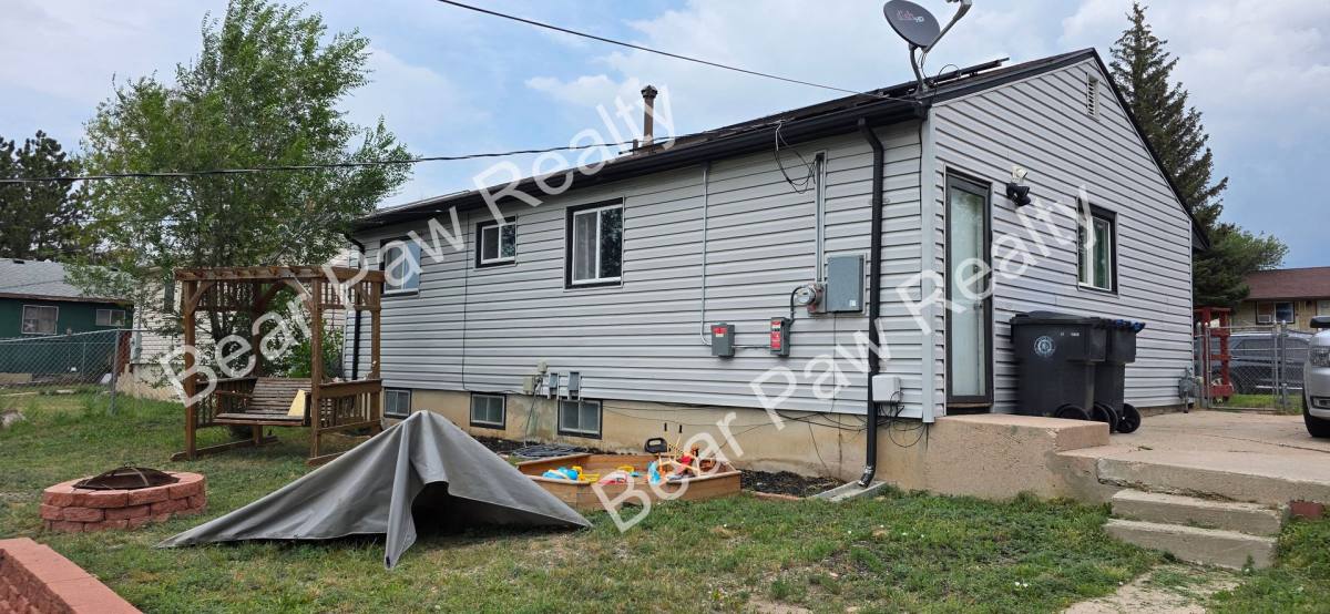 House for rent at 116 King Court, Cheyenne, WY 82007