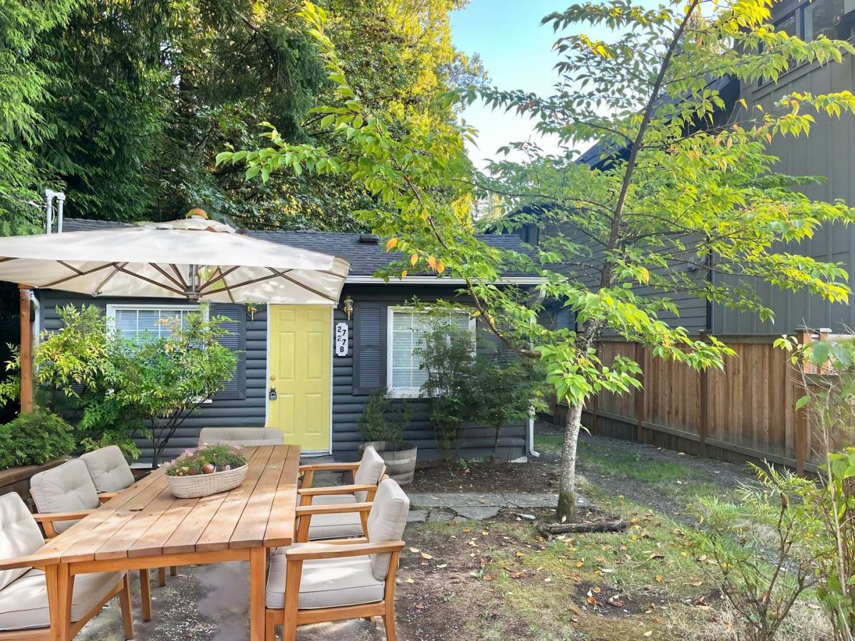 House for rent at 2727-B NE 92nd St, Seattle, WA 98115