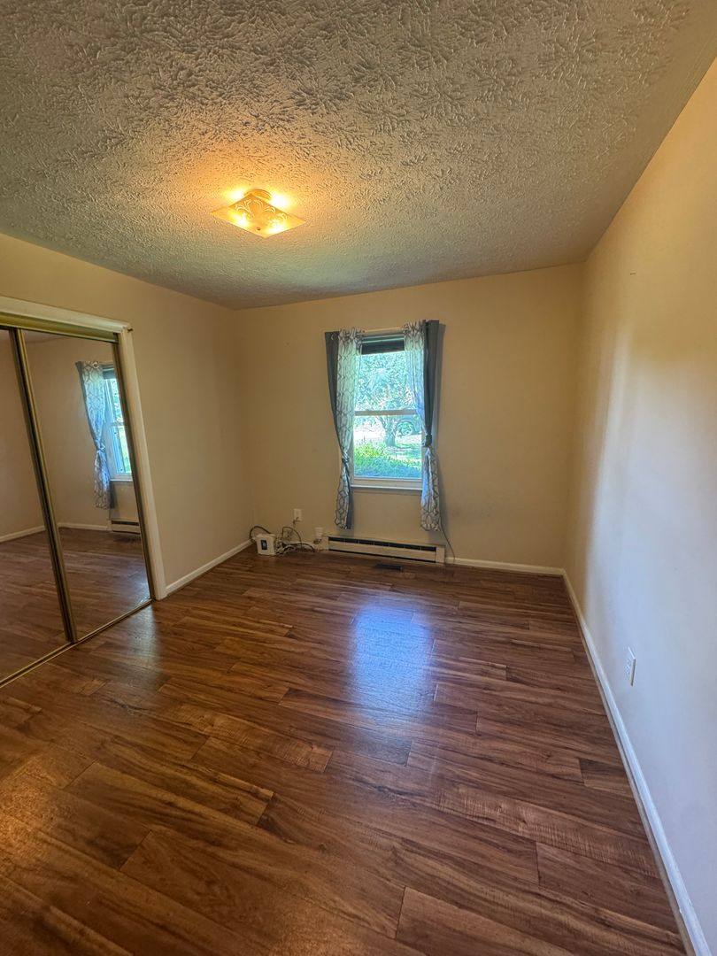 House for rent at 2735 Tablerock Rd, Lenoir, NC 28645