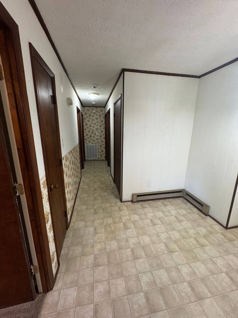 House for rent at 2735 Tablerock Rd, Lenoir, NC 28645