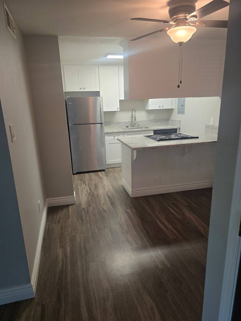 2300-2306 G St, Sacramento, CA 95816 - Apartment for Rent - Image 4