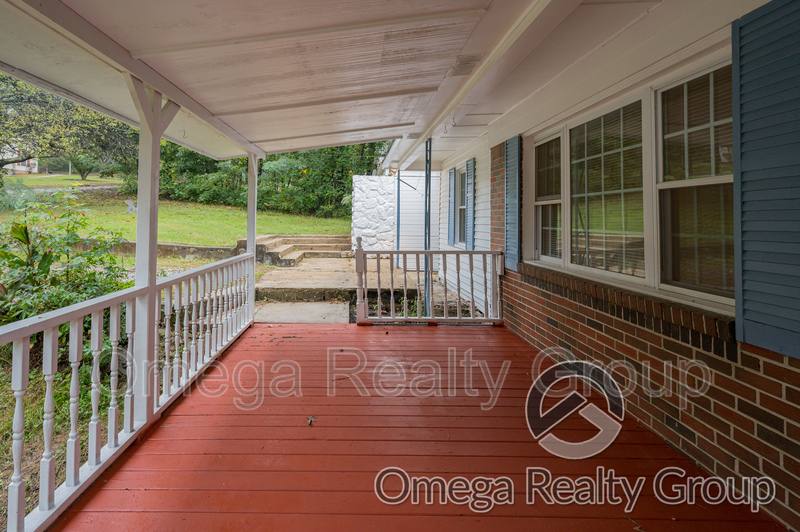 House for rent at 2165 Wayne Rd, Birmingham, AL 35210