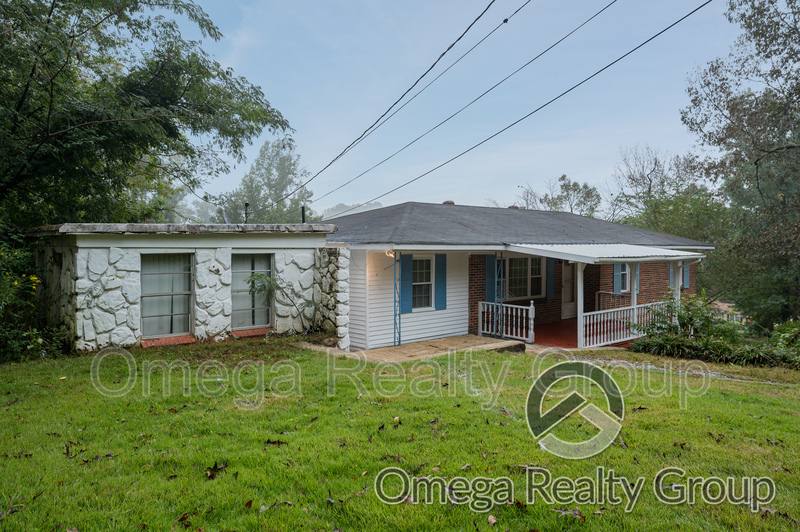 House for rent at 2165 Wayne Rd, Birmingham, AL 35210