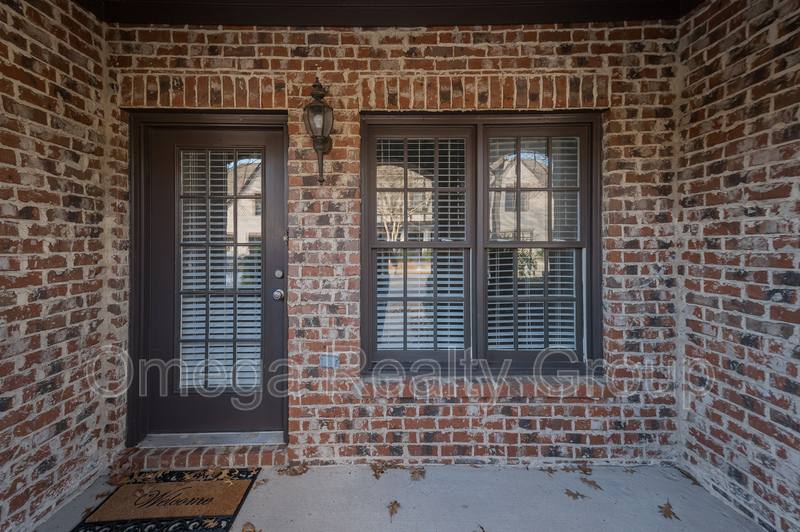 Townhouse for rent at 2335 Acton Park Circle, Birmingham, AL 35243