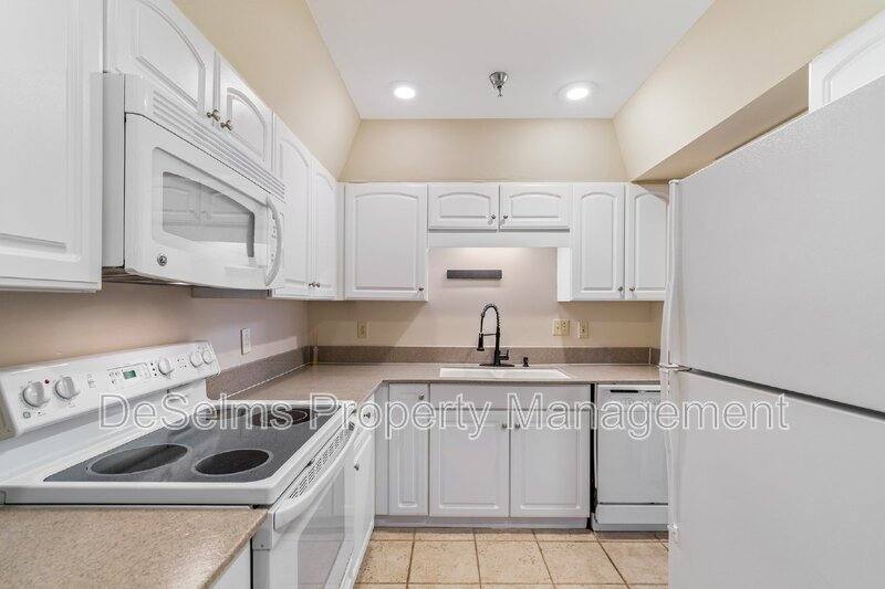 Condo for rent at 5025 Hillsboro Pike #7H, Nashville, TN 37215