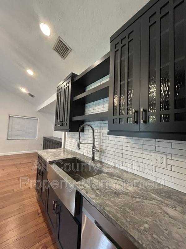 House for rent at 521 W Winter Park St, Orlando, FL 32804