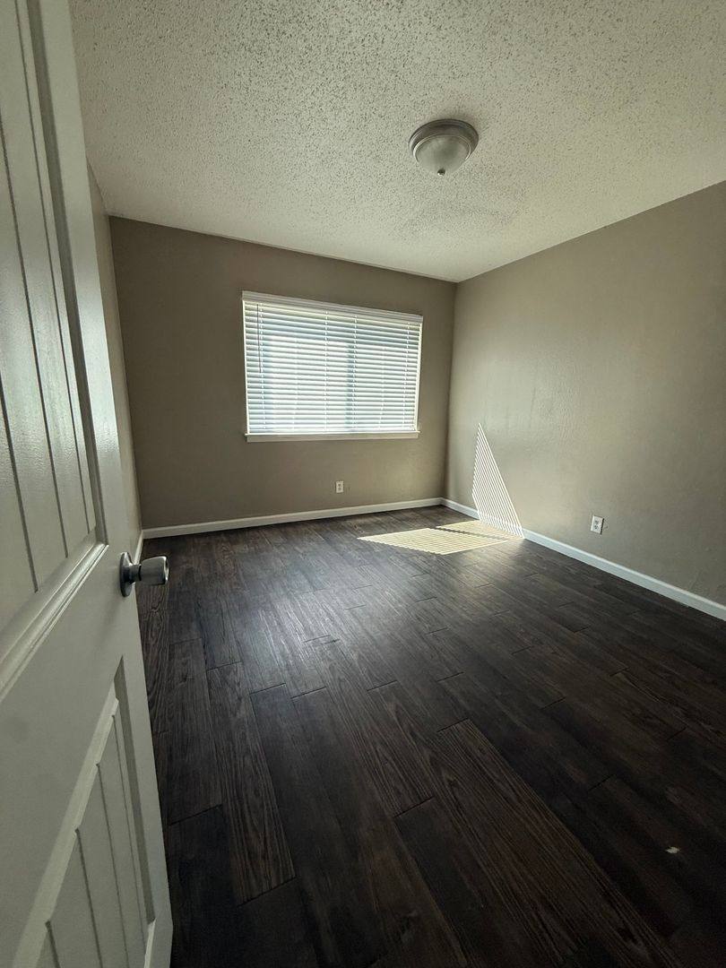 5631 S Peoria #B, Tulsa, OK 74105 - Apartment for Rent - Image 4