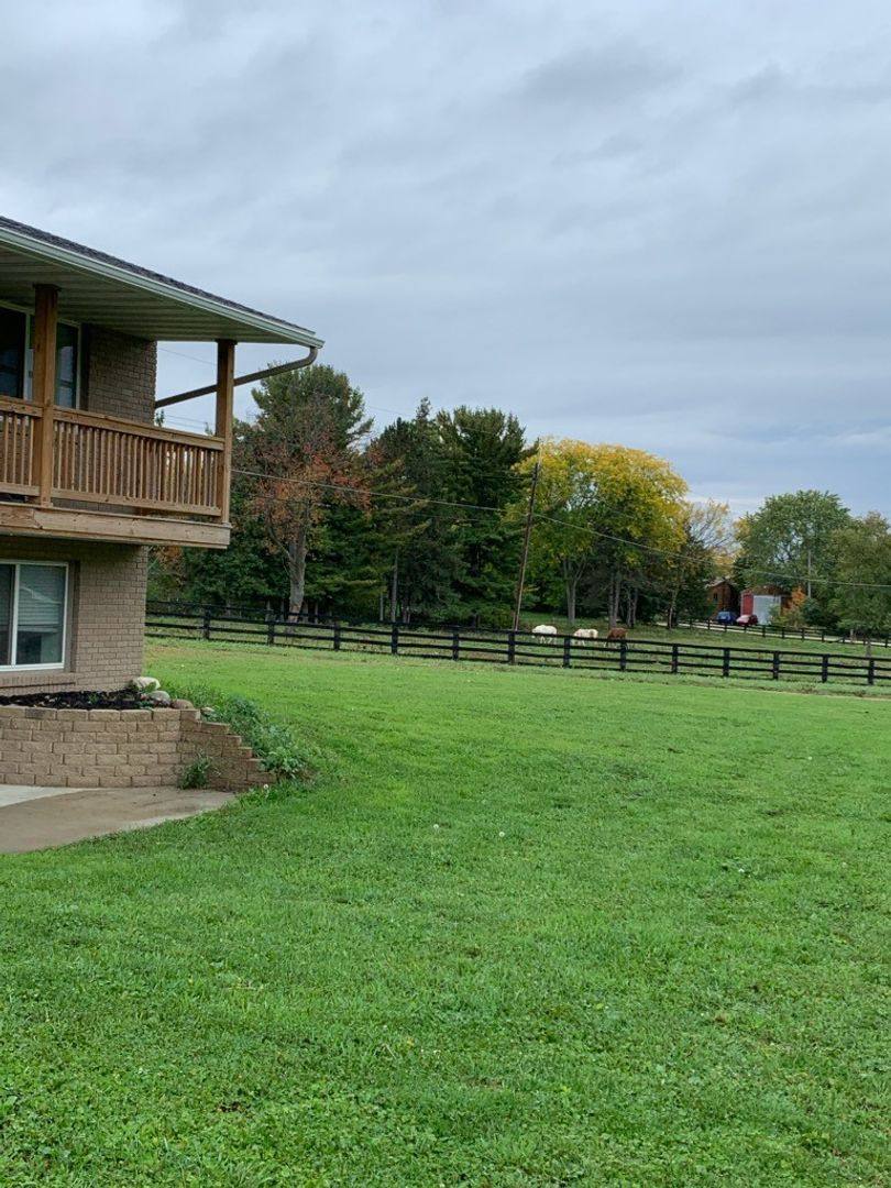 House for rent at 9375 Valley View, Fenton, MI 48430