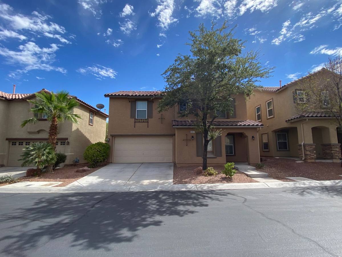 House for rent at 9317 Fort Bayard Ave, Las Vegas, NV 89178
