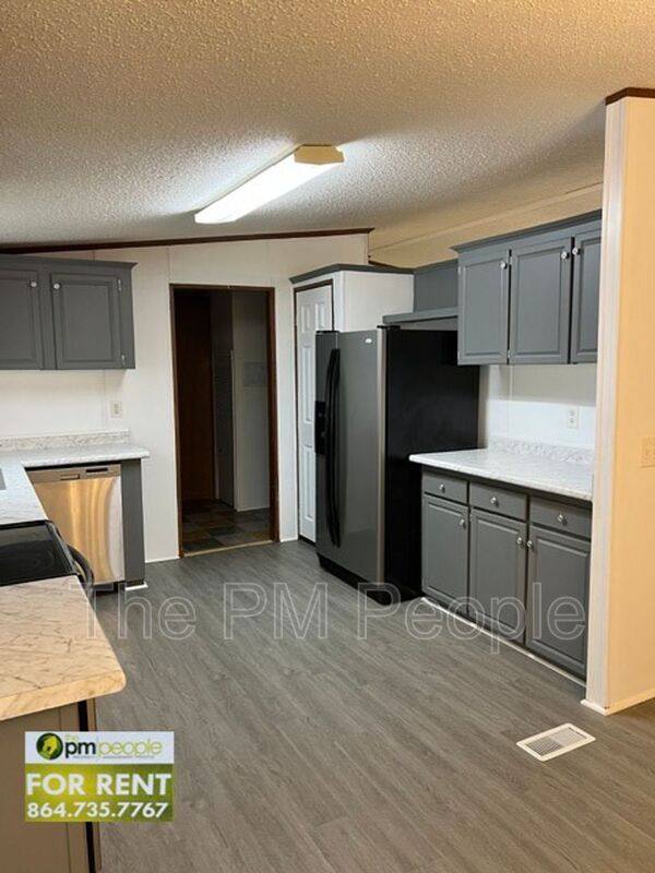 House for rent at 920 Prince Perry Rd, Easley, SC 29640