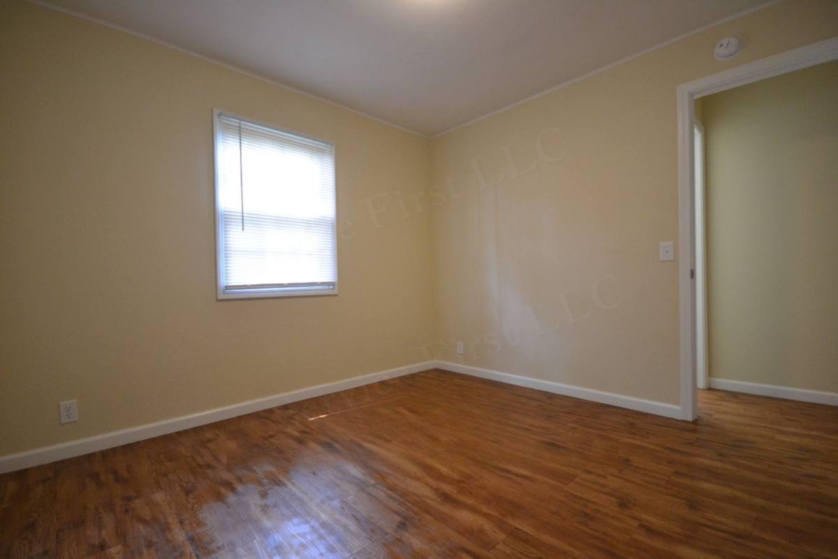 Apartment for rent at 316 N Wilson, Bolivar, MO 65613