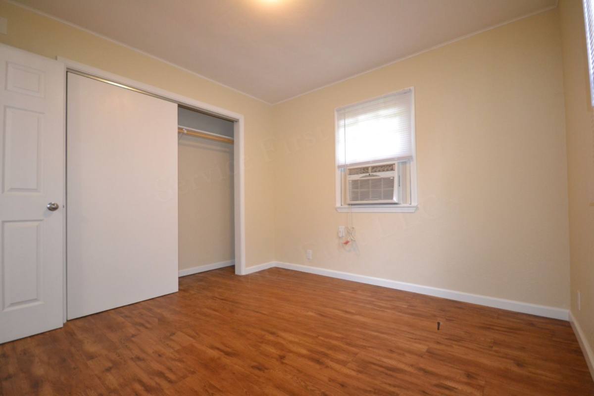 Apartment for rent at 316 N Wilson, Bolivar, MO 65613