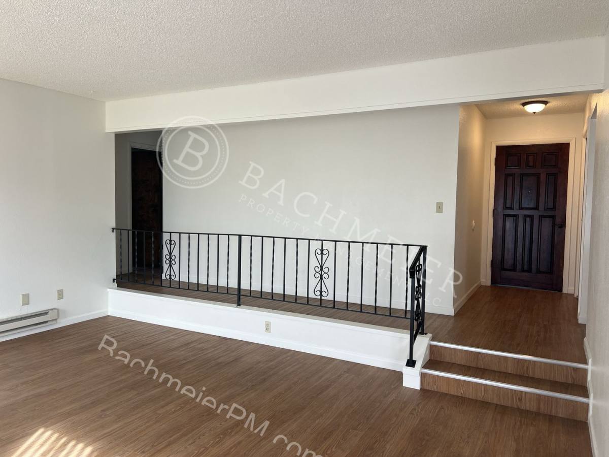 Apartment for rent at 707 SE 6th St, Pendleton, OR 97801