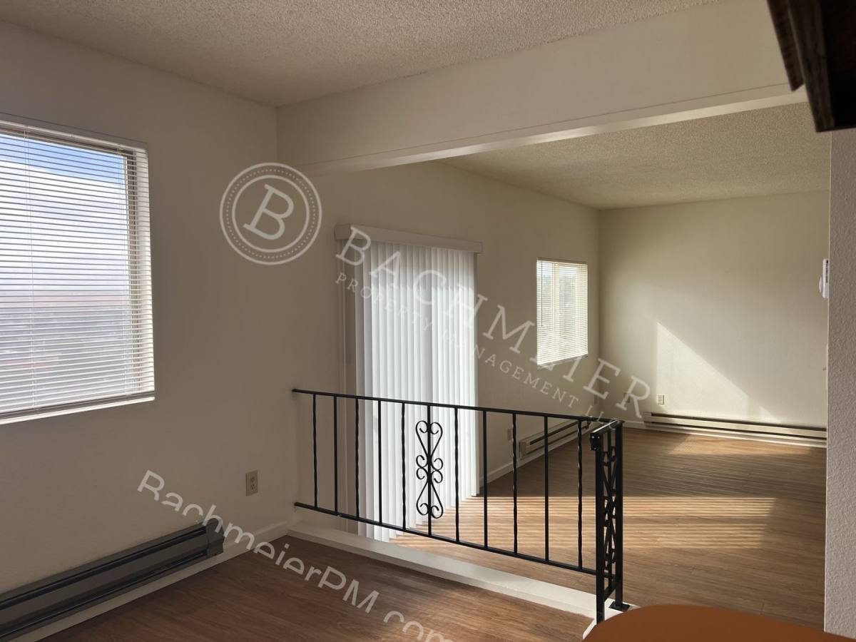 Apartment for rent at 707 SE 6th St, Pendleton, OR 97801