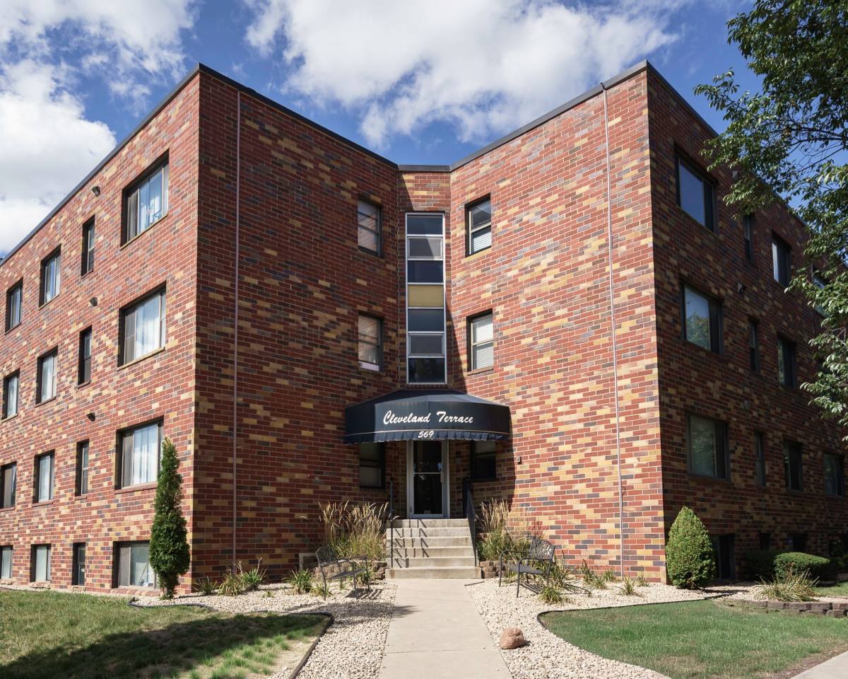 Apartment for rent at 569 Cleveland Ave S, St. Paul, MN 55116