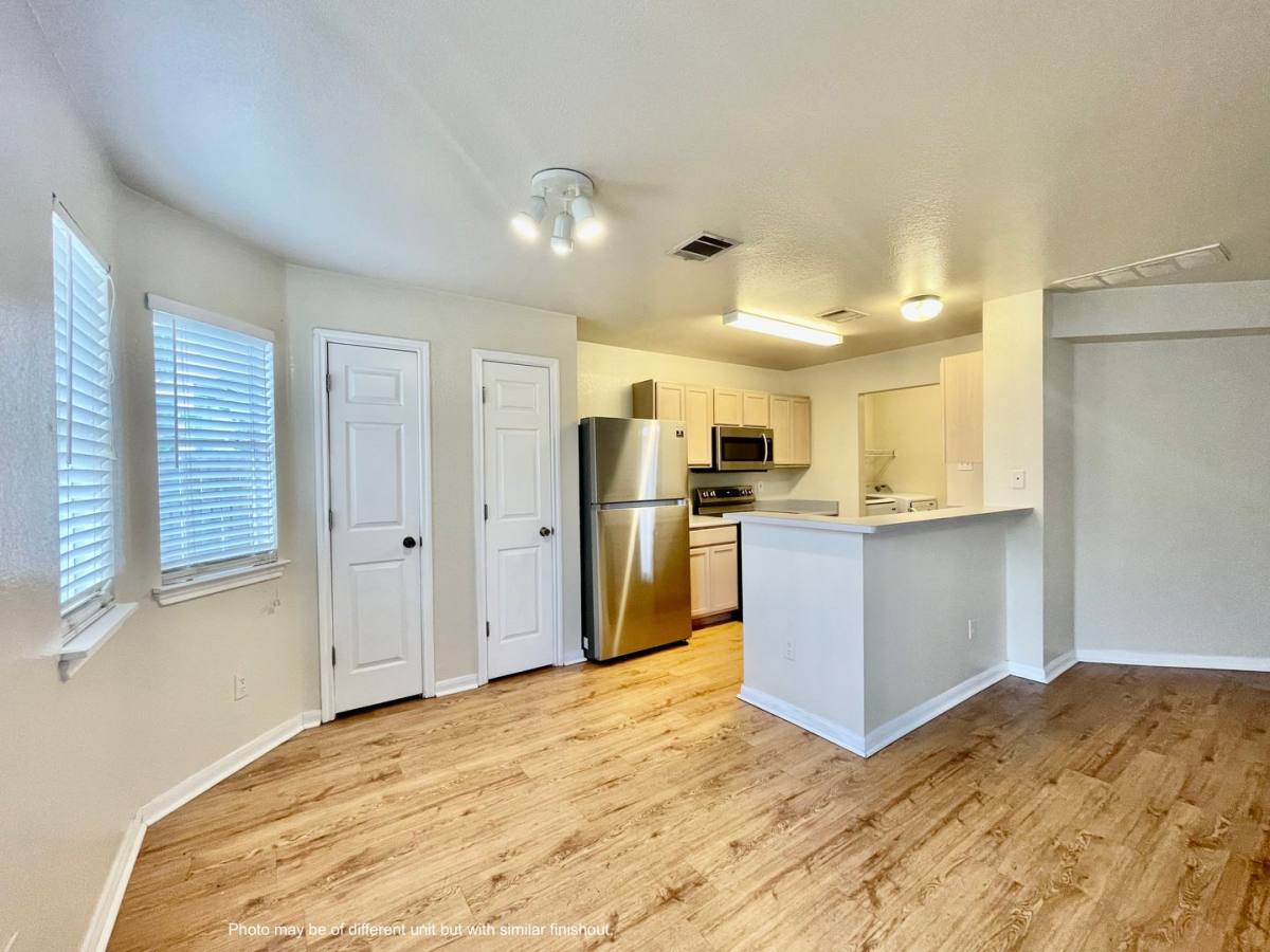 856 Sagewood Trail, San Marcos, TX 78666 - Townhouse for Rent - Image 3