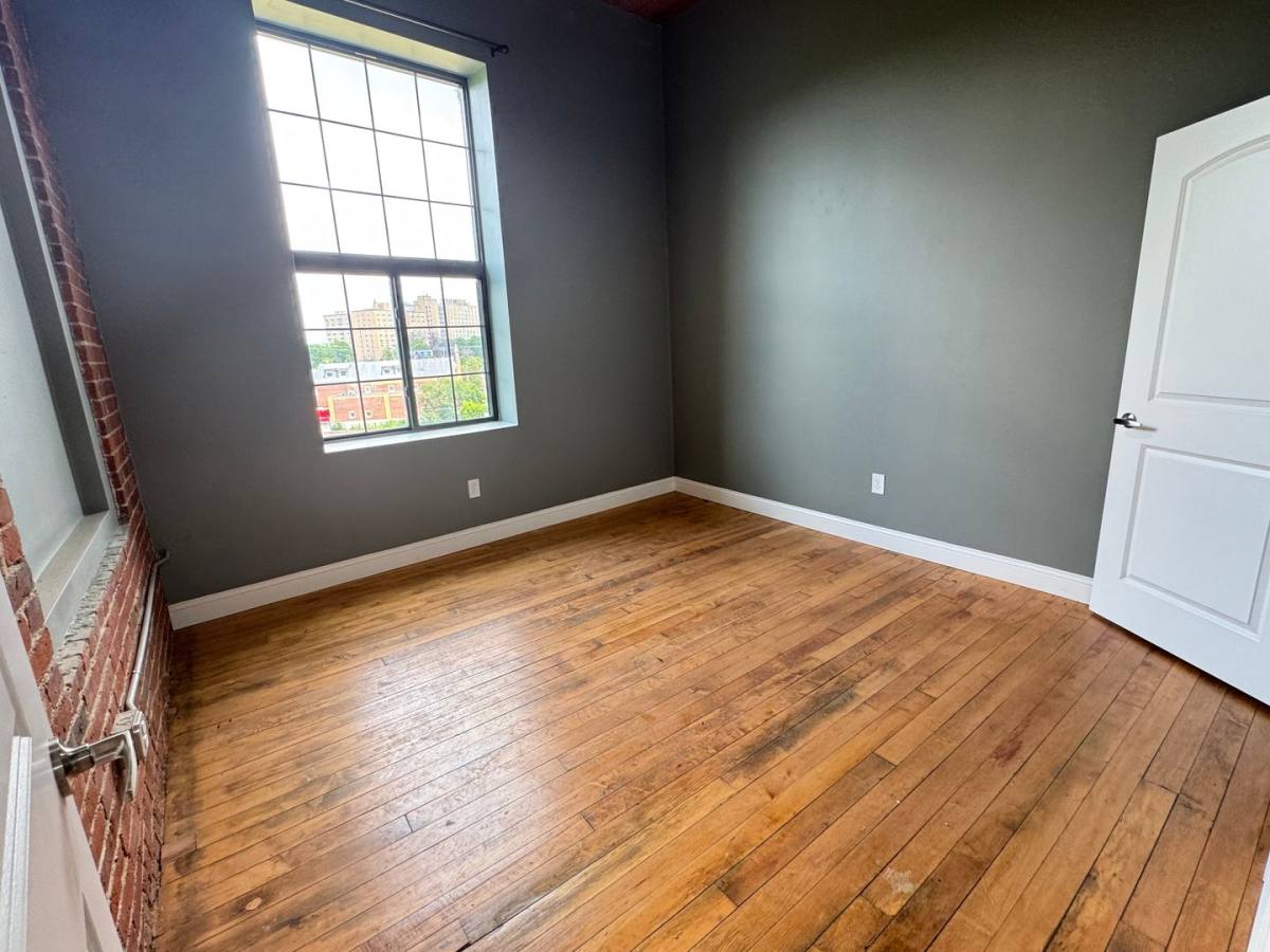 Apartment for rent at 70 Webster St, Worcester, MA 01603