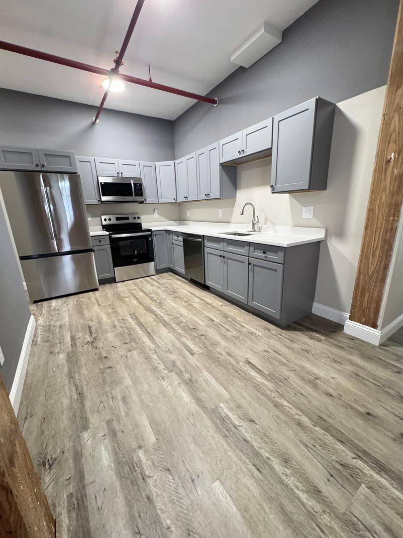 Apartment for rent at 70 Webster St, Worcester, MA 01603