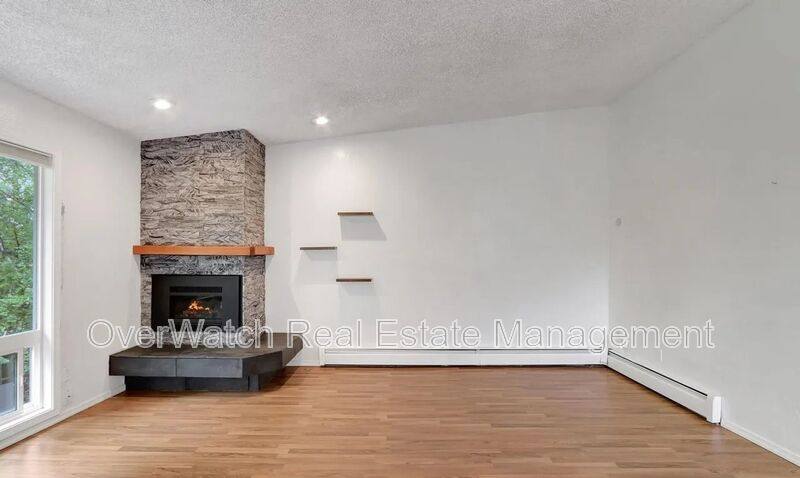 Townhouse for rent at 4202 Pinnacle Circle, Anchorage, AK 99504