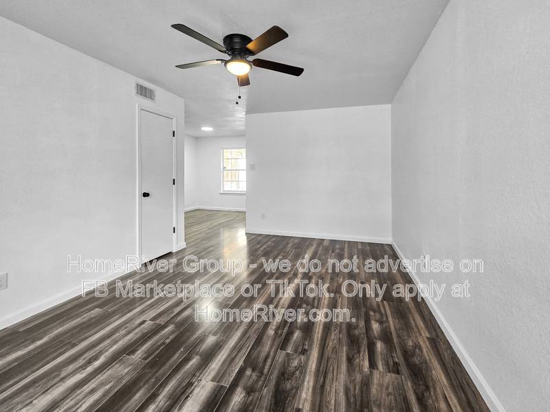 House for rent at 1113 Poe St, Azle, TX 76020