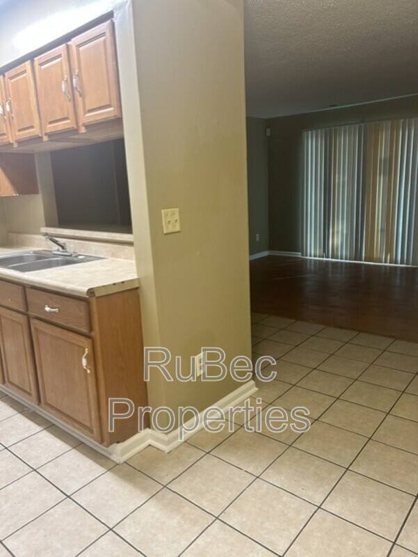 9609 Vinca Circle #D, Charlotte, NC 28213 - Apartment for Rent - Image 6