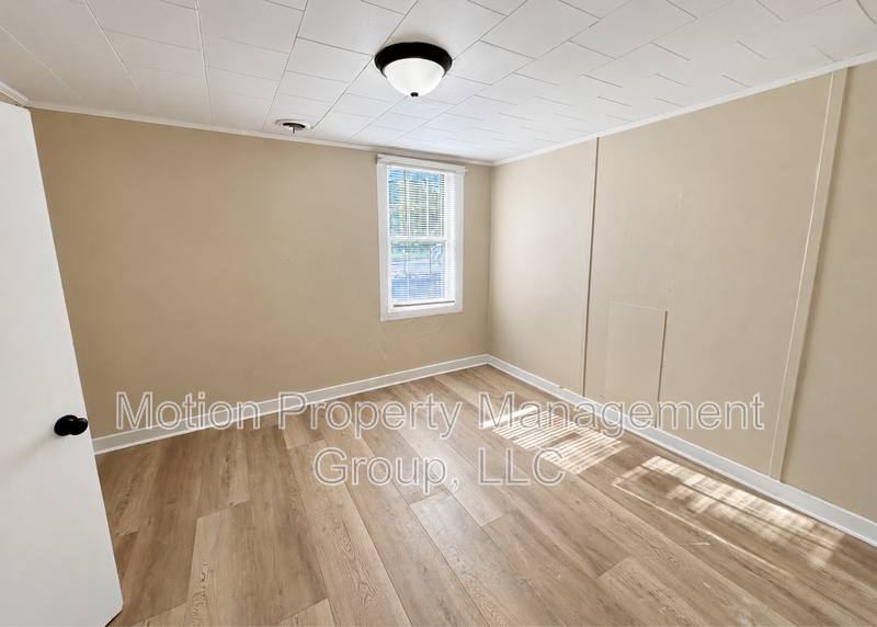 Apartment for rent at 808 Harrisburg Dr SW #A, Lenoir, NC 28645