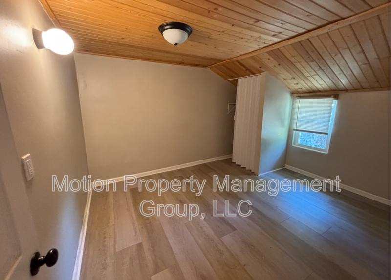 Apartment for rent at 808 Harrisburg Dr SW #A, Lenoir, NC 28645