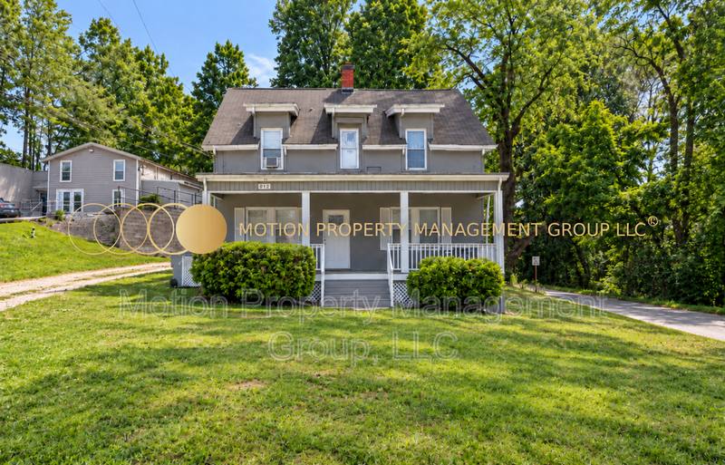 Apartment for rent at 808 Harrisburg Dr SW #A, Lenoir, NC 28645