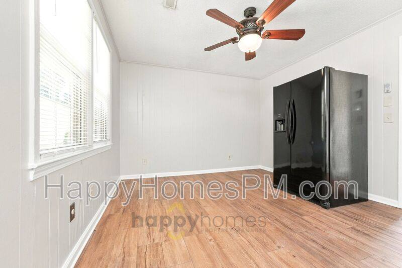 House for rent at 2455 Glover Rd, Johns Island, SC 29455