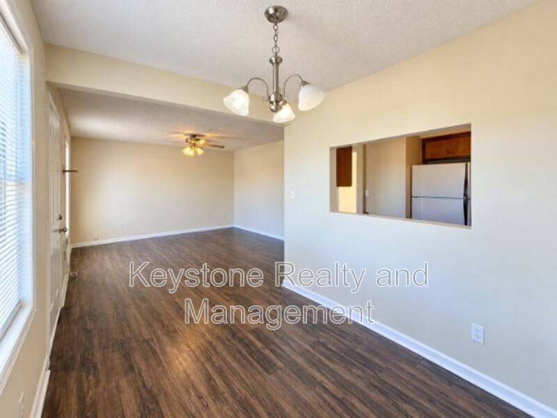 919 Gabby Lane, Oak Grove, KY 42262 - Apartment for Rent - Image 2