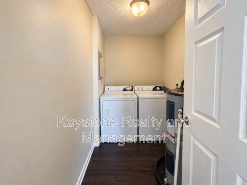 919 Gabby Lane, Oak Grove, KY 42262 - Apartment for Rent - Image 6