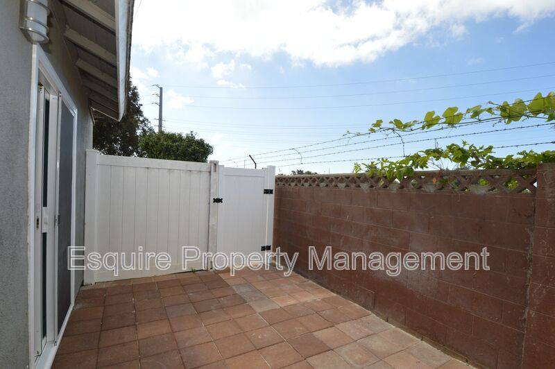 Apartment for rent at 1834 1840 1850 Pericles St #1850C, Oxnard, CA 93033
