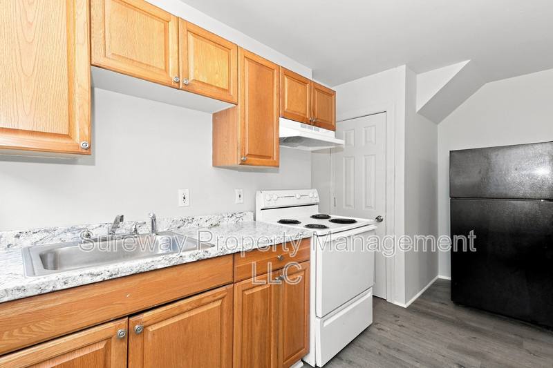 House for rent at 12 W 8th St, Marcus Hook, PA 19061