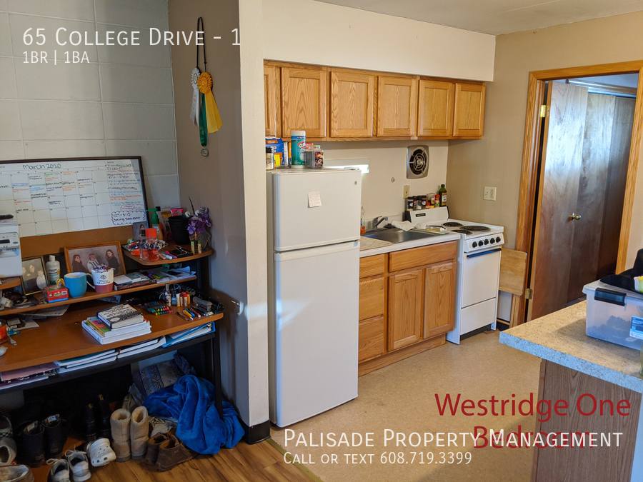 Apartment for rent at 65 College Dr, Platteville, WI 53818