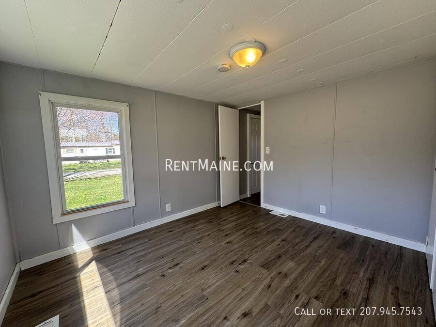 Apartment for rent at 24 Park Dr, Canaan, ME 04924