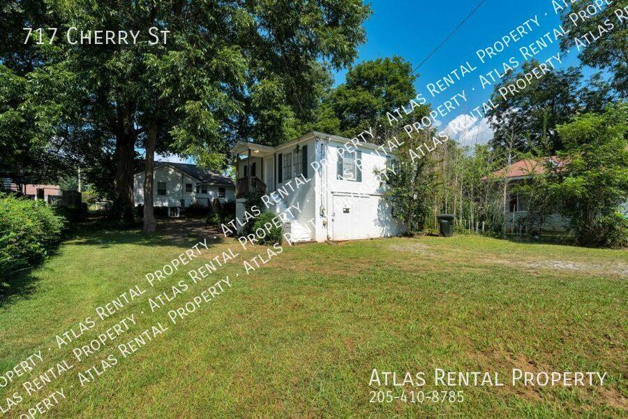 House for rent at 717 Cherry St, Talladega, AL 35160