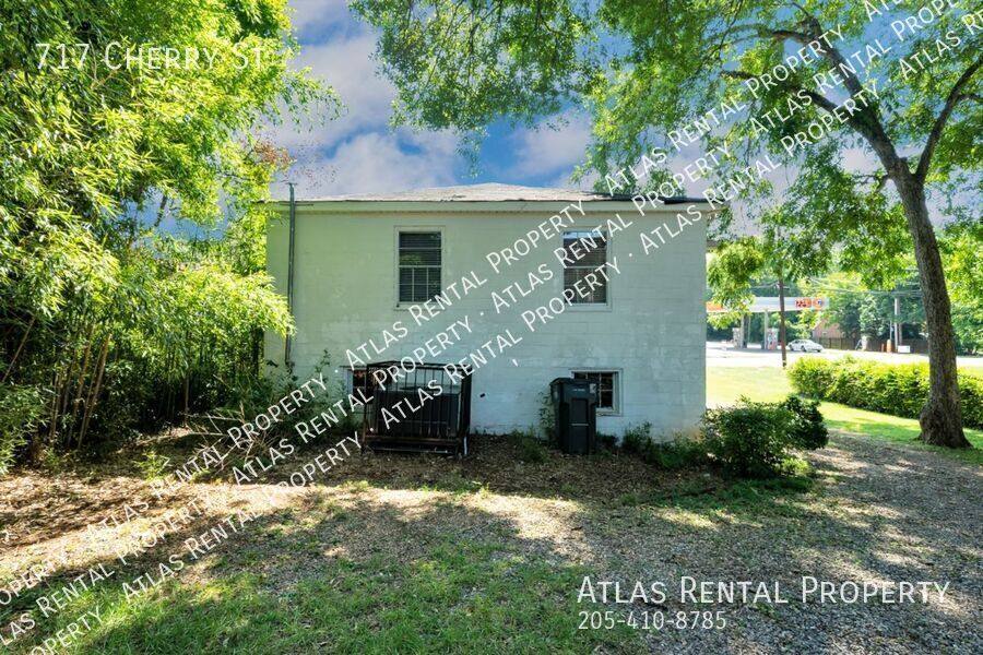 House for rent at 717 Cherry St, Talladega, AL 35160