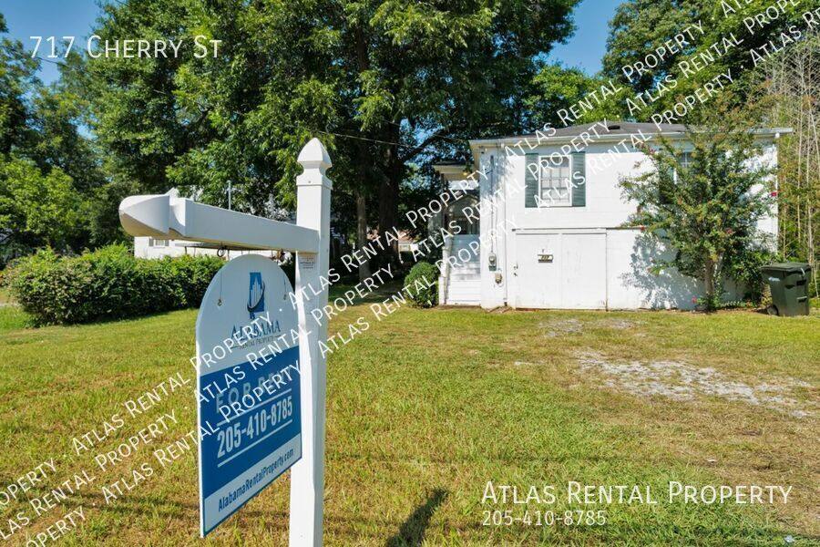 House for rent at 717 Cherry St, Talladega, AL 35160