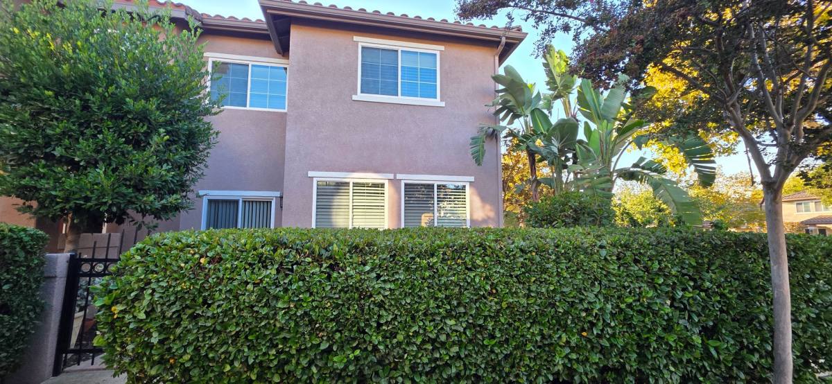 Townhouse for rent at 1372 Ashton Park Lane, Newbury Park, CA 91320