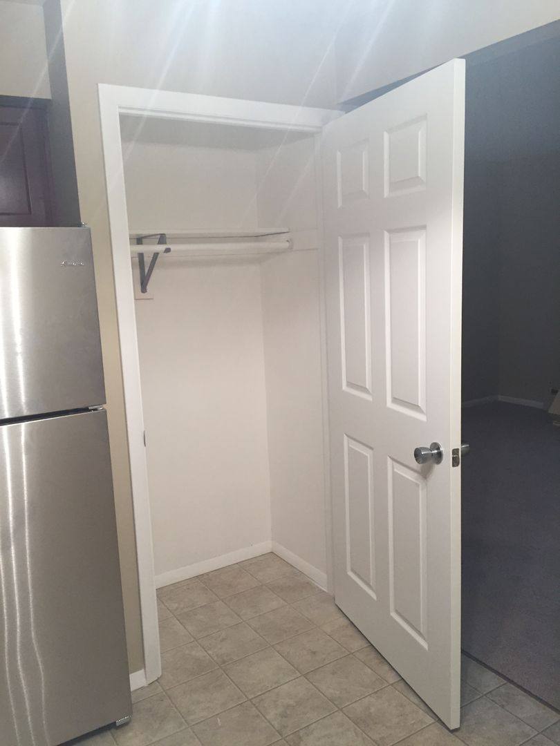 Apartment for rent at 1113-1233 Woodridge Dr, Grafton, WI 53024